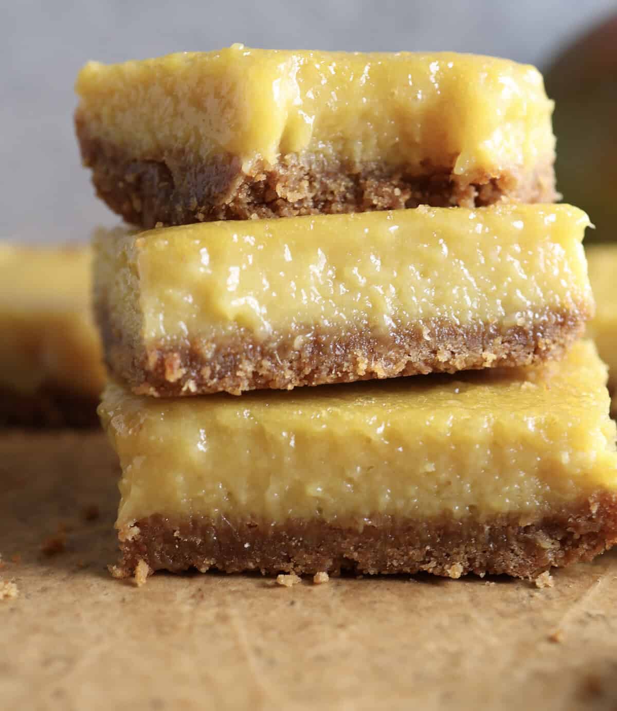 Mango Bars with Graham Cracker Crust