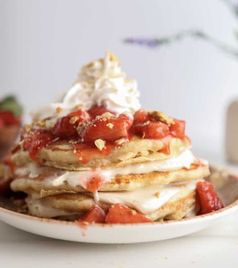 Protein Strawberry Cheesecake Pancakes